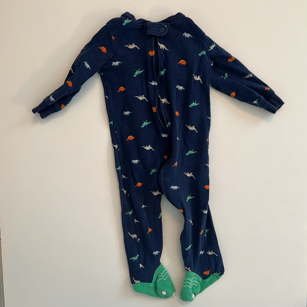 LOT! GUC 6 Pairs 9M Boy’s Pajamas PJs Onesies - Picture 5 of 10